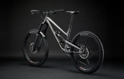 COMMENCAL CLASH RACE DARK SLATE 2 14 COMMENCAL CLASH RACE DARK SLATE 2 -BIKE shop 22CLASHRGR 03 2000