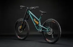 COMMENCAL FRS OHLINS EDITION METALLIC GREEN -BIKE shop 22FUROHGN 03 2000