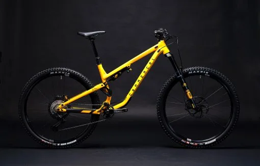 COMMENCAL META TR OHLINS YELLOW 3 COMMENCAL META TR OHLINS YELLOW -BIKE shop 22METATRALC1235C 2000
