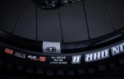 COMMENCAL META TR LIGHT ORANGE -BIKE shop 22METATRALC1365C 07 2000