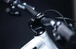 COMMENCAL META TR PURE WHITE -BIKE shop 22METATRALC 02 2000