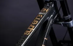 COMMENCAL SUPREME DH V5 WRINKLED GREY 12 COMMENCAL SUPREME DH V5 WRINKLED GREY -BIKE shop 22SUPV5ALC2 02 2000